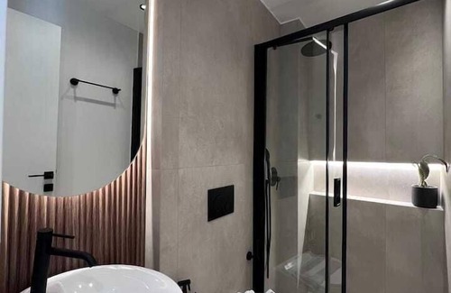 Piraeus Apartment | BlueMotion - PortSuite