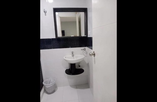 Marbella Cabin | Bm-4 room near the sea with air conditioning and WIFI