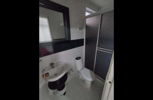 Marbella Cabin | Bm-8 room near the sea with air conditioning and WIFI