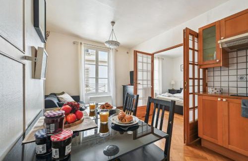 Quartier du Gros-Caillou Apartment | BnBNova -1BR - Eiffel Tower & Hôtel des Invalides
