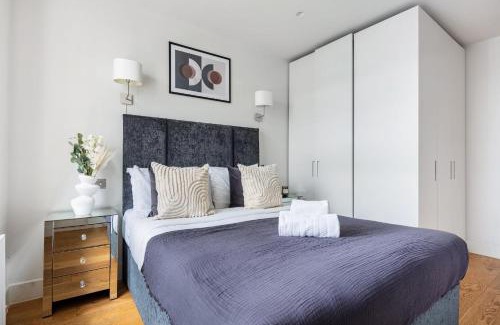 Fitzrovia Apartment | BnBNova - 2BR in Soho - Charlotte Street