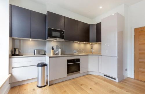 Fitzrovia Apartment | BnBNova - 3BR - Fitzrovia & Soho