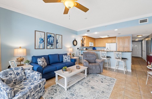 Panama City Beach Condo | Boardwalk Beach Resort by Book That Condo