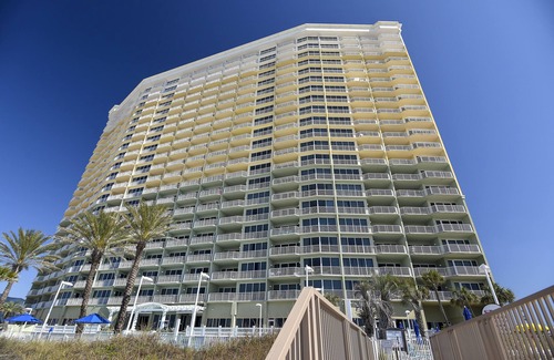 Panama City Beach Condo | Boardwalk Beach Resort by Book That Condo