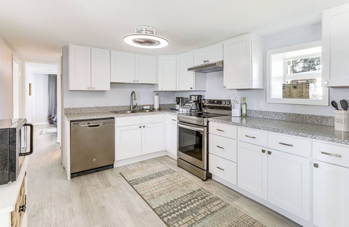 Buckhead Ridge House | Boat Dock & Yard: Waterfront Okeechobee Retreat