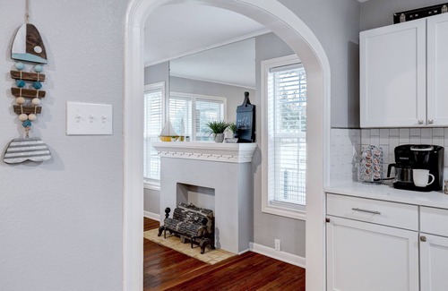 Jefferson House | Boat House - A Birdy Vacation Rental