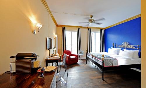 Mitte Apartment | Bob W Mitte