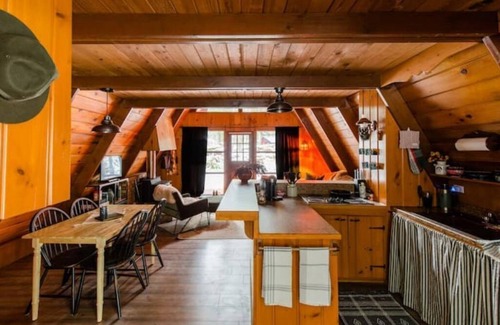 Ashford House | Bobo's Bungalow at Mt. Rainier