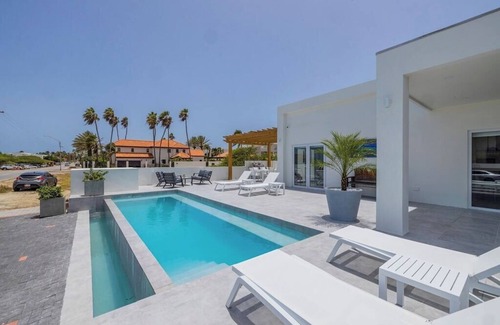 Malmok Villa | Boca Catalina Oceanview 4/4 Private Pool