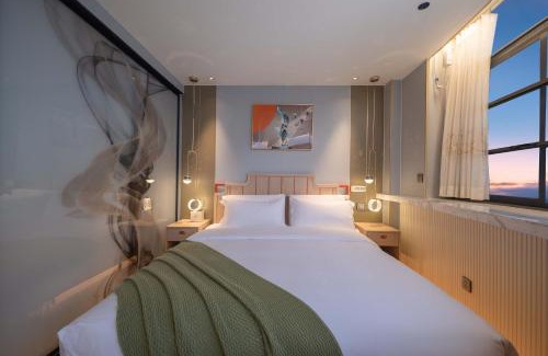 Jinghong Hotel | Bohan Shenhua Riverside Resort Hotel