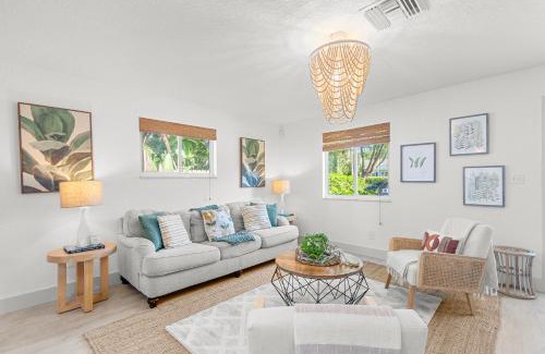 Old Northwood Historic District House | Boho 3br Escape Heated Pool & Outdoor Games