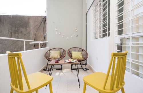 Mar Mikhael Apartment | Boho-Chic 2BR - Apt & Balcony