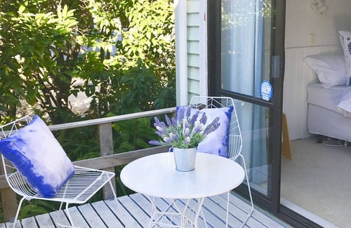 Raumati Beach House | *Book a Bach of the Year Awards, Family Friendly Category, Silver Winner*