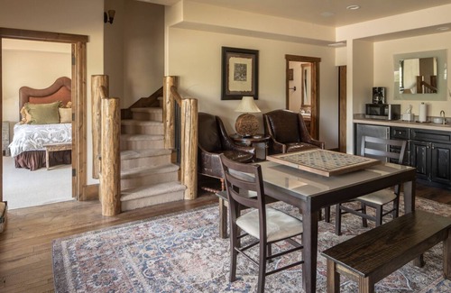 Spanish Peaks House | Book for Winter! Spanish Peaks Cabin -Stunning Views, Hot Tub, Fire Pit! Ski Access Across the Road!