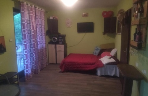 Bor House | Bor, Savaca - Porodicna Vikendica za Izdavanje