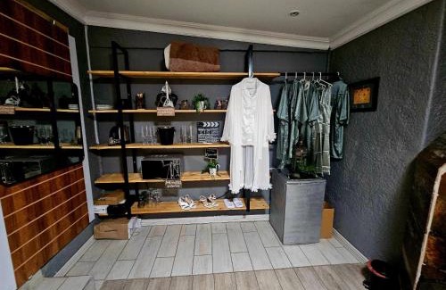 Alberton House | Bosveld In Die Stad Lodge