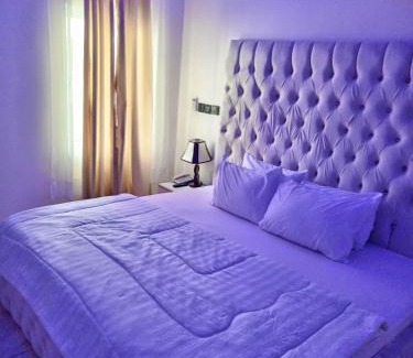 Gwarinpa Estate Hotel | Bott Apartment