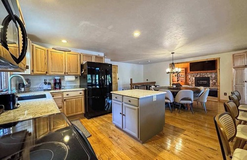 Minocqua Cabin | Bouchard Shores Resort - Your Private Northwoods Getaway