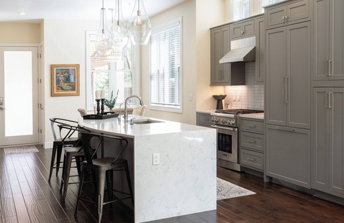Central Boulder House | Boulder Gem Pearl + Hikes!