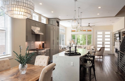 Central Boulder House | Boulder Gem Pearl + Hikes!
