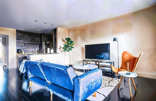 Riverside Apartment | Boulevard Stays Prime Spot Cozy Bed, Pool Free Parking