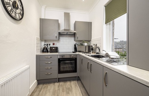 Jedburgh Apartment | Bountrees Apartment - sleeps 6 guests in 2 bedrooms