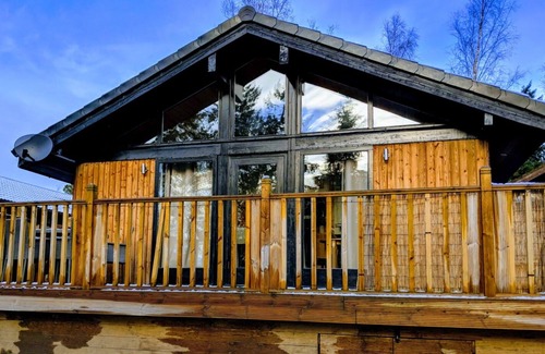 Hallington Cabin | Boutique, 3 bedroom lodge in the heart of Northumberland with private hot tub