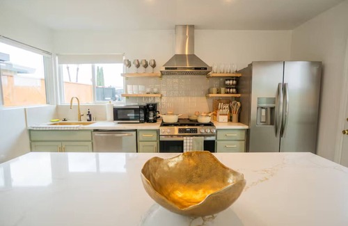 Rowland Heights House | Boutique Pool plus Studio 5BR, 12 Guests, Disney 14m