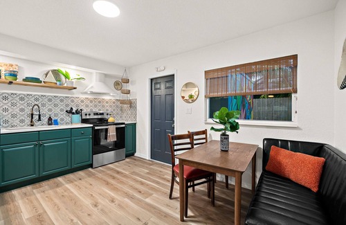 Indian Harbour Beach Apartment | Boutique style Apt/Walk to Beach/Pet friendly