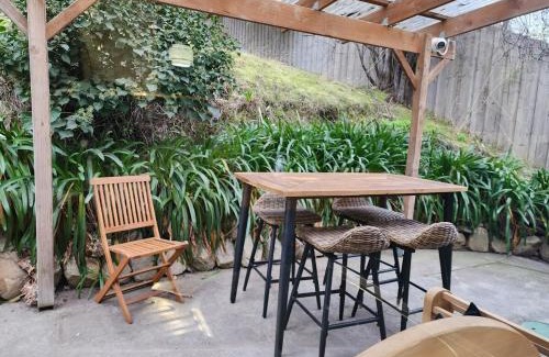 Sandy Bay House | Bowen Toft Villa- New Listing