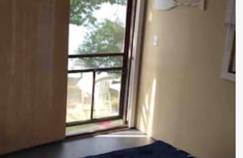 Freeport Cabin | Bowman Island rustic sea cabin/ “glamping” getaway