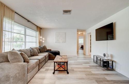 Boynton Beach House | Boynton 3 2 Pool House
