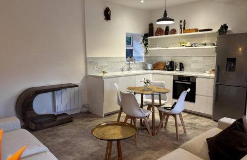 Holworth House | Bracken Cottage