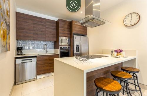 El Tezal Apartment | Brand New 3 BR Condo - Gym - Pool - Clubhouse
