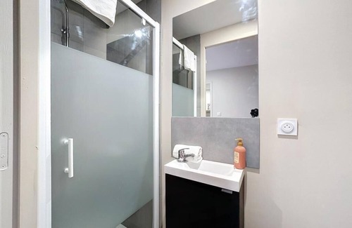 Riom Apartment | Brand new apartment 2Pers. N°5