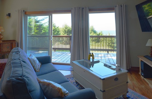 Masset House | Brand New Cedar Oceanfront Housewith most amazing Ocean View