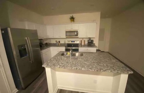 Medina Valley House | Brand new, charming home