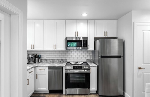 Dune Allen Beach Cottage | Brand new construction, right off 30-A, 7 minute walk to the beach.