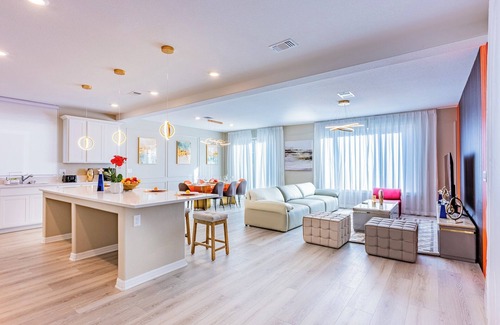 Enterprise Villa | Brand new high-end finely decorated single-family villa 5 bedrooms 6King bed 17