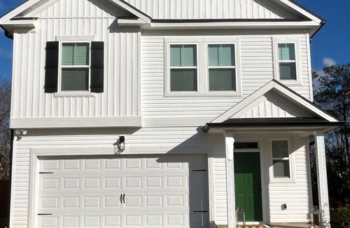 North Augusta House | Brand New Masters Rental! Located only 7 miles from the Augusta National!