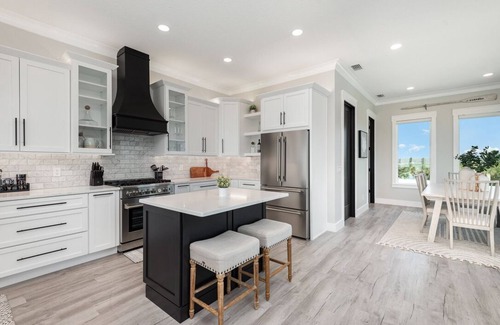 Flagler Beach House | BRAND NEW, Romantic Couples Beachfront Paradise! 3 Story