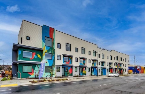 West Oakland Apartment | Brand New Stylish Studio Suite