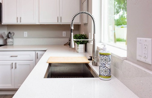 Kimberly House | Brand Spankin' New 4 bedroom home Sleeps 8 Pet friendly