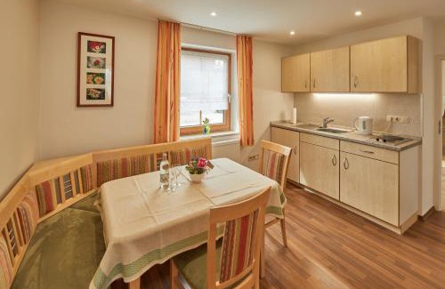 Eschlkam Apartment | Brauereigasthof Zur Post