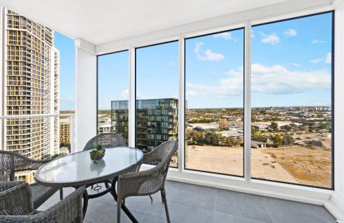 Lidcombe Apartment | Breathtaking Views Modern 2BR Pool, Parking, Gym