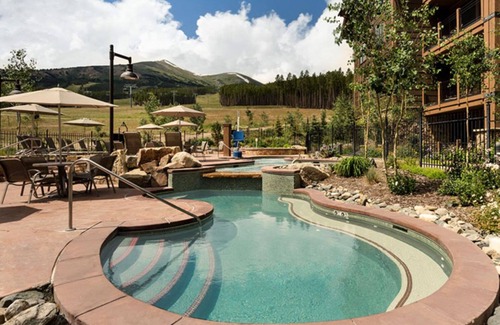 Breckenridge Resort | Breckinridge condo, pet friendly! All the comforts of home!