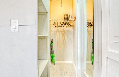 Bay Esplanade Hotel | Breezeway Bungalows