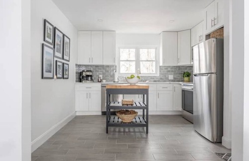 New Paltz House | Brickhouse Gunks, Sleep Number beds, Mountain View