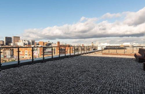 Bordesley Apartment | Bright 1 Bedroom Apartment, Central Birmingham