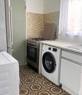 Highbury Apartment | Bright 2 bed flat in Islington